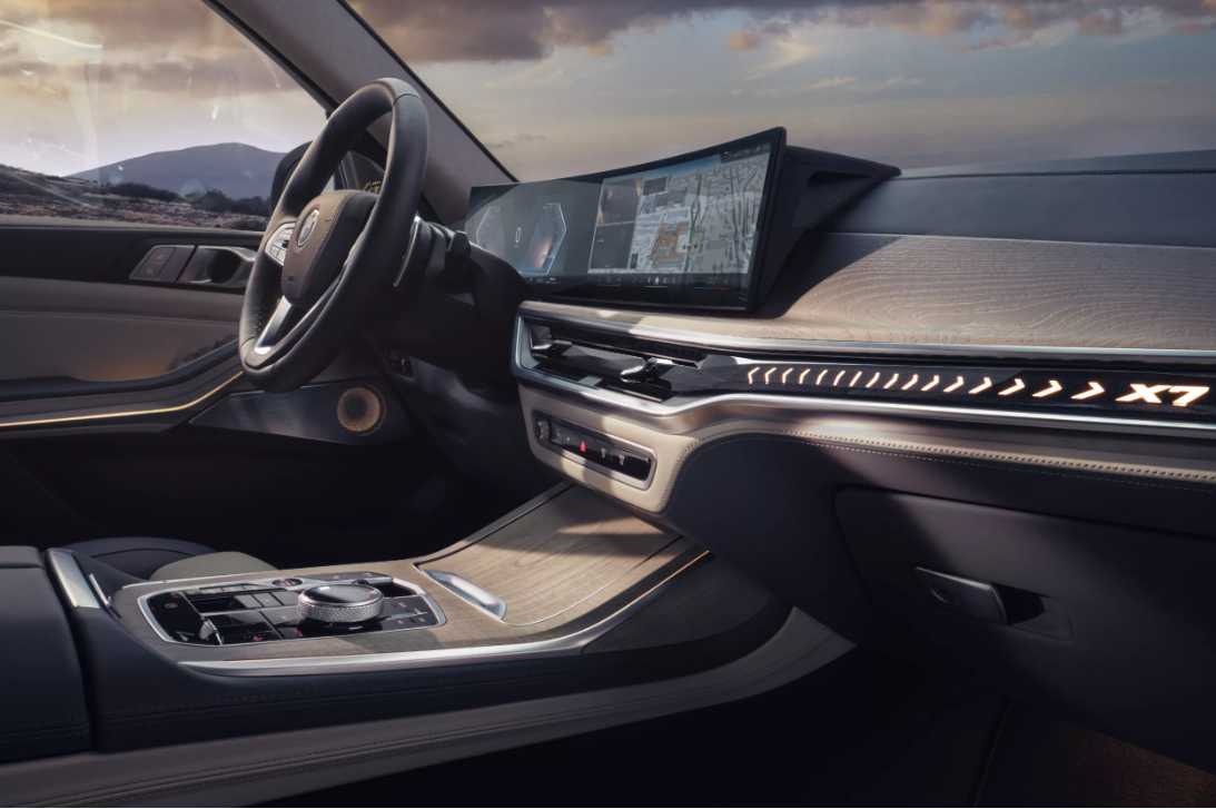 BMW X7