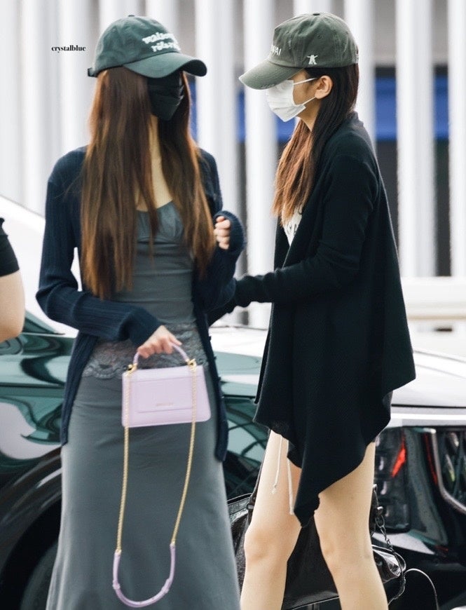 얼굴을 가려도 장원영인 이유?