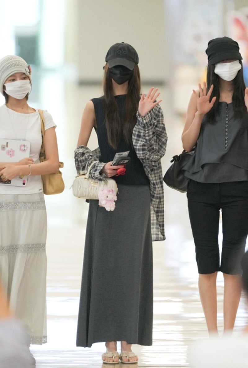 장원영 공항패션