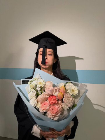 순백 웨딩드레스 입은 조여정 결혼하나?