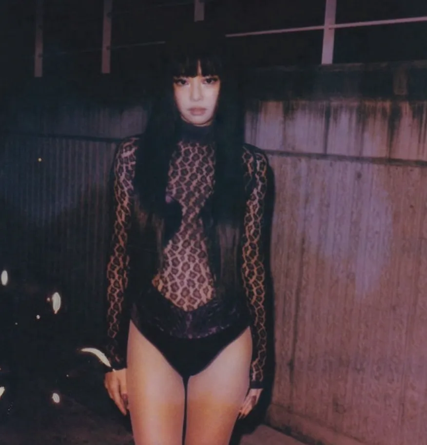 제니 바디슈트 알라이아 시스루 현대카드 슈퍼콘서트 무대 패션